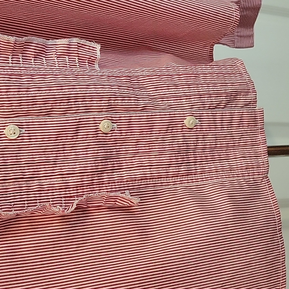 Tommy Hilfiger Ruffle Front Top - Picture 4 of 11